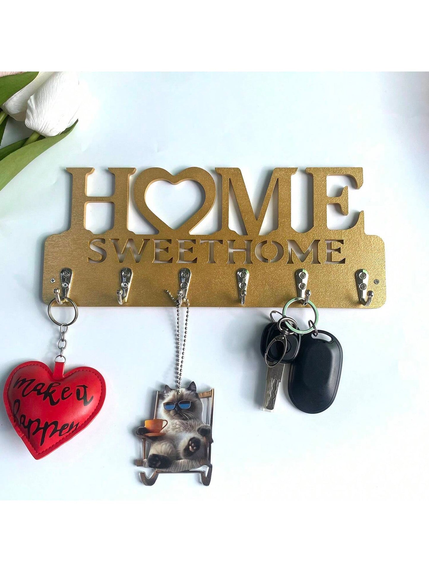 رف حائطي مثبت للمفاتيح