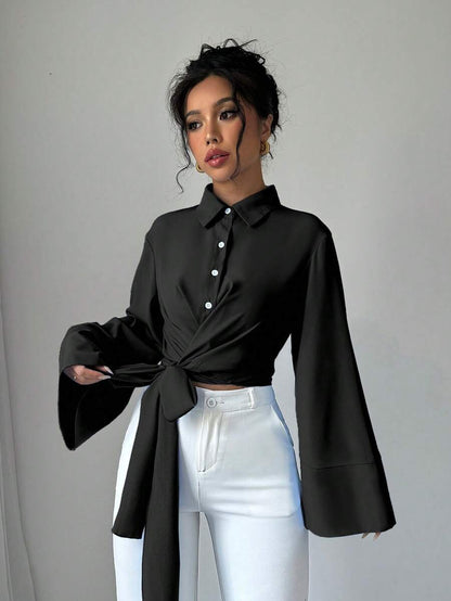 بلوزة نسائية كاجوال بأكمام متفرعة