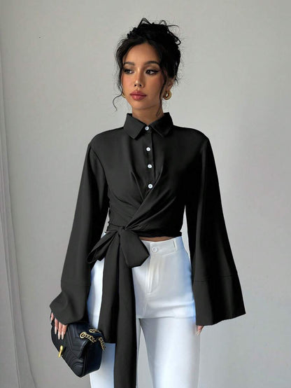 بلوزة نسائية كاجوال بأكمام متفرعة