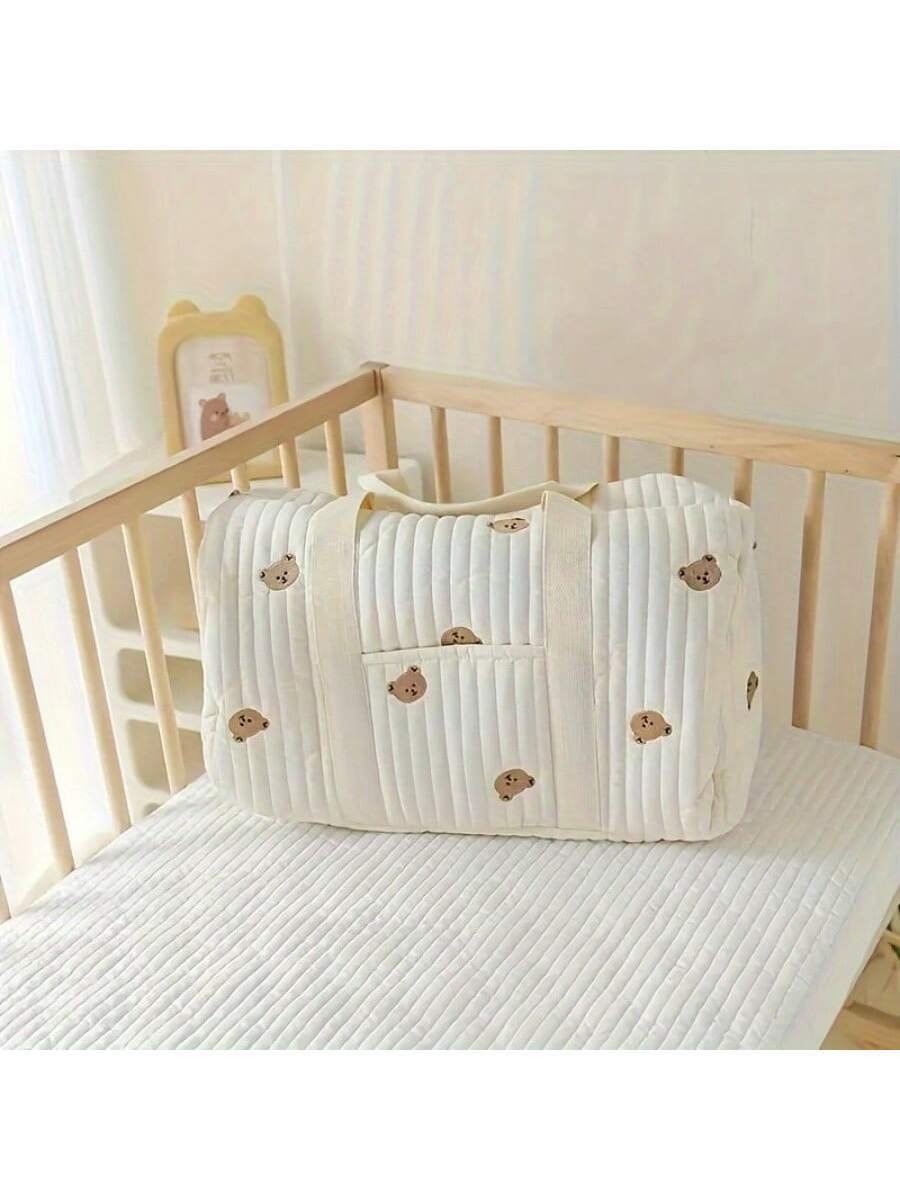 حقيبة بوسطن الكبيرة المبطنة بطبعة الدب