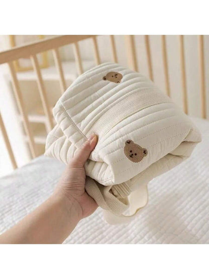 حقيبة بوسطن الكبيرة المبطنة بطبعة الدب