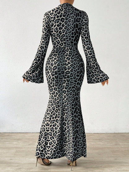 فستان ماكسي أنيق بقصة ذيل الحوت للشتاء والخريف، بأكمام طويلة ضيقة وعالية الرقبة من نمط بقع النمر