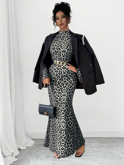 فستان ماكسي أنيق بقصة ذيل الحوت للشتاء والخريف، بأكمام طويلة ضيقة وعالية الرقبة من نمط بقع النمر