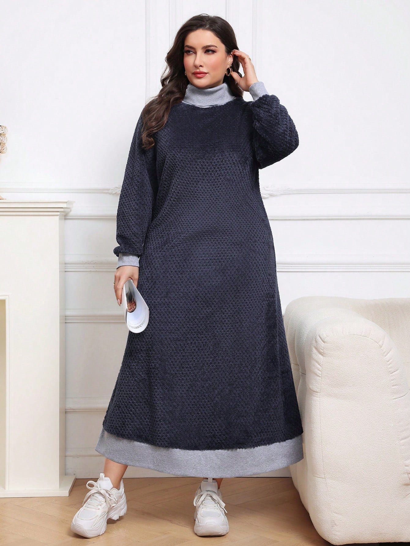 فستان رياضي فضفاض بياقة عالية متعدد الألوان للاستخدام اليومي المناسب للمقاسات الكبيرة