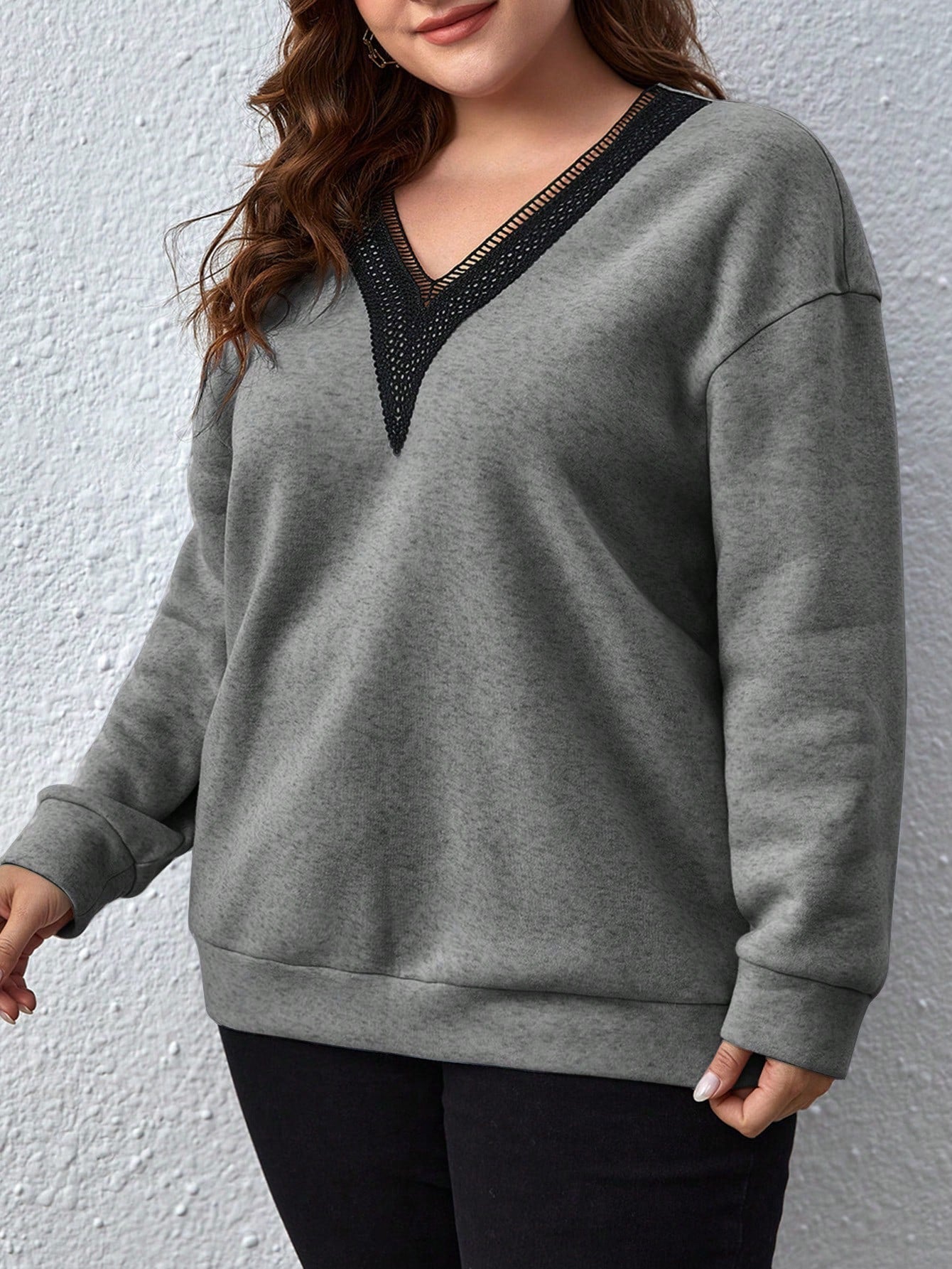 بلوزة كاجوال طويلة الأكمام مقاسات كبيرة للسيدات