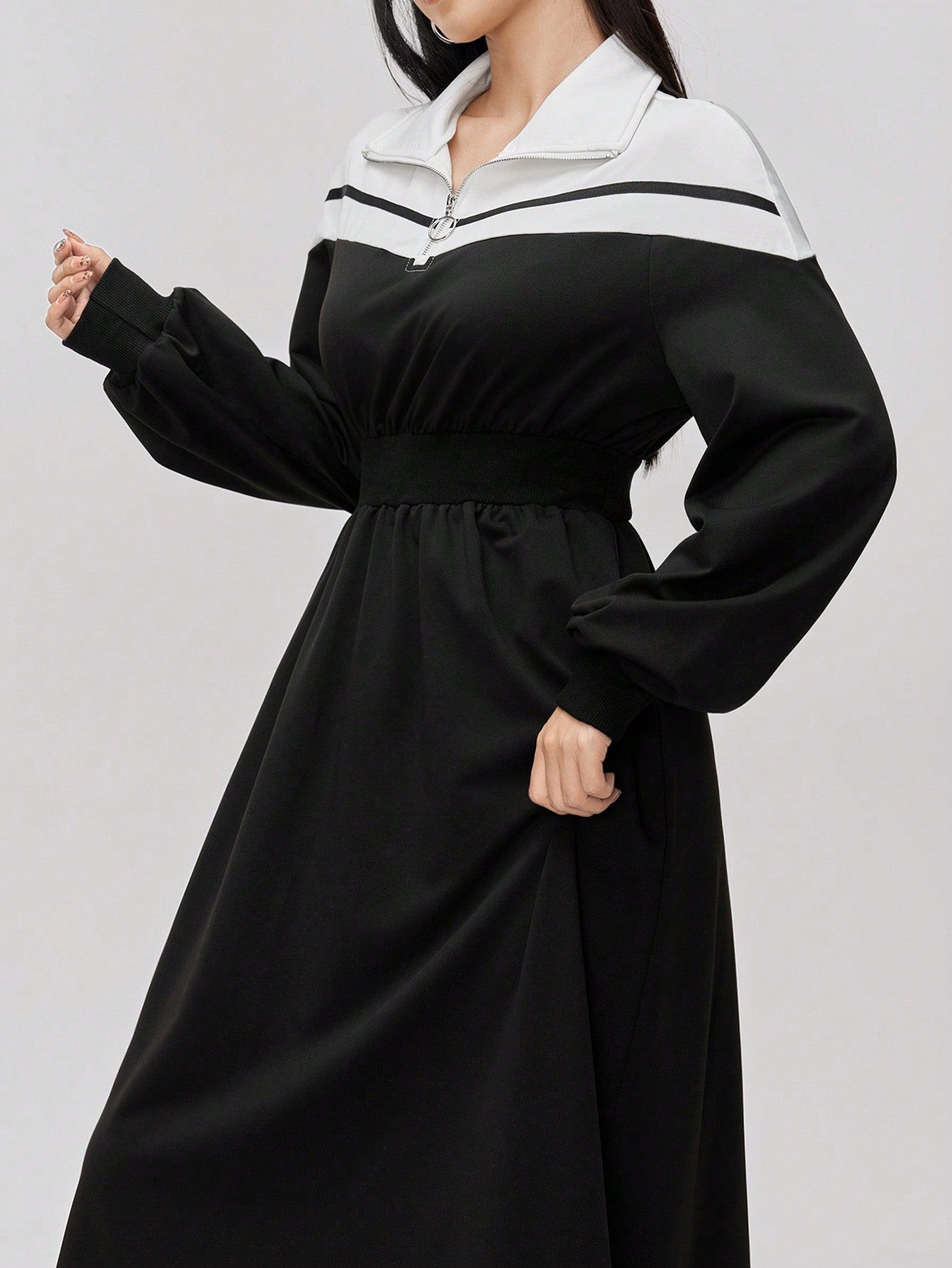 فستان نسائي