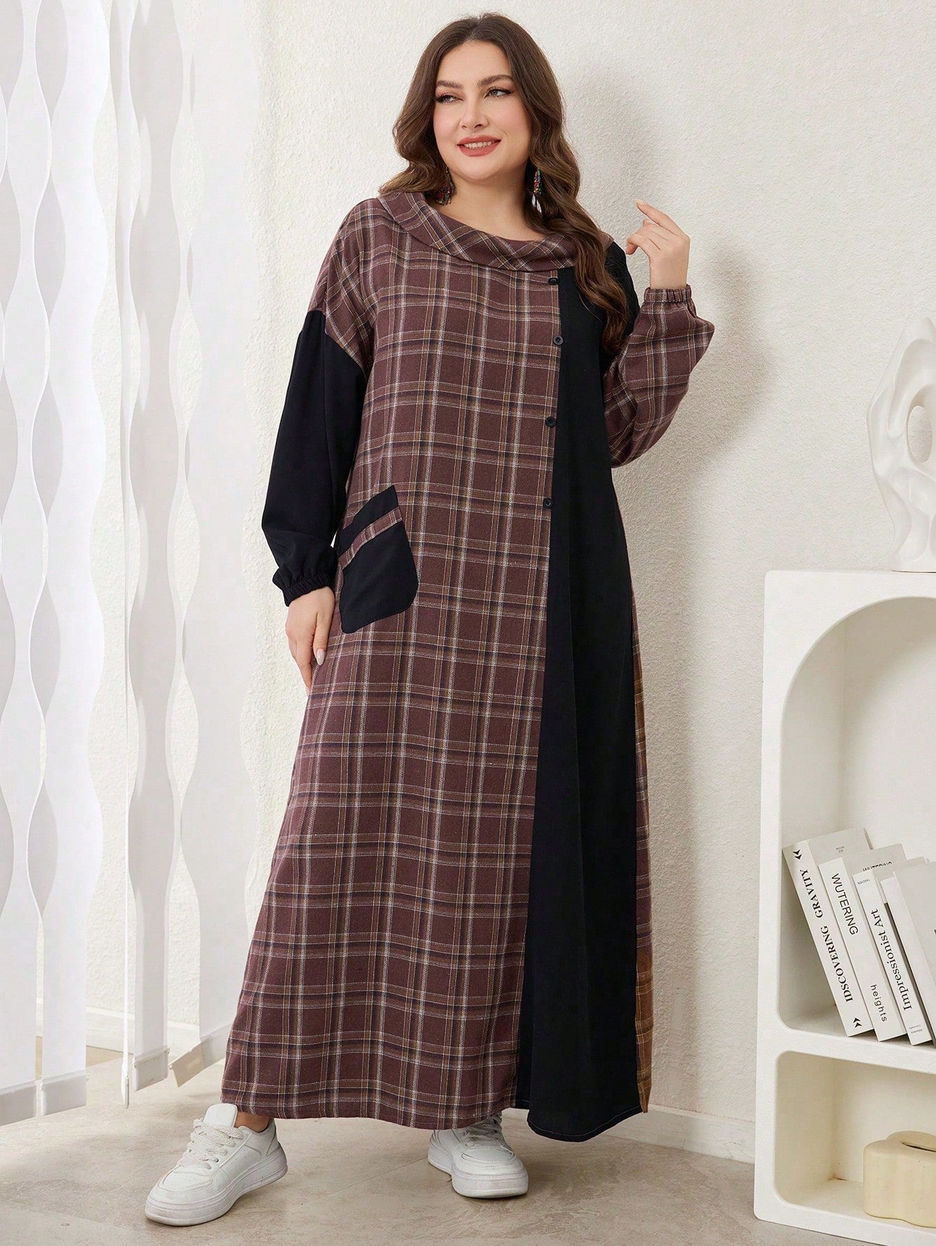 فستان كبير الحجم للسيدات بطراز عربي كاجوال مصنوع من قماش مربعات مرقع، بأكمام طويلة