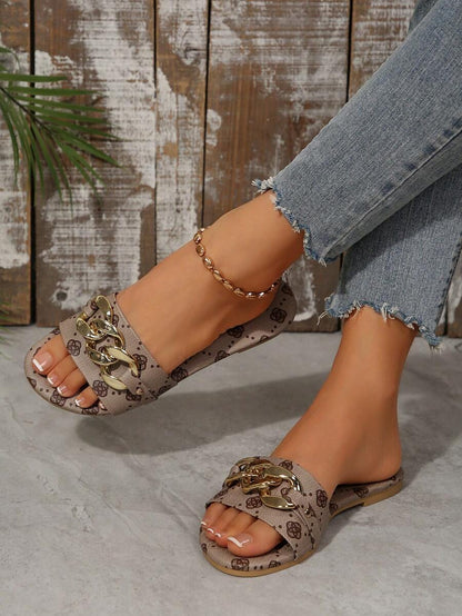 صنادل نسائية