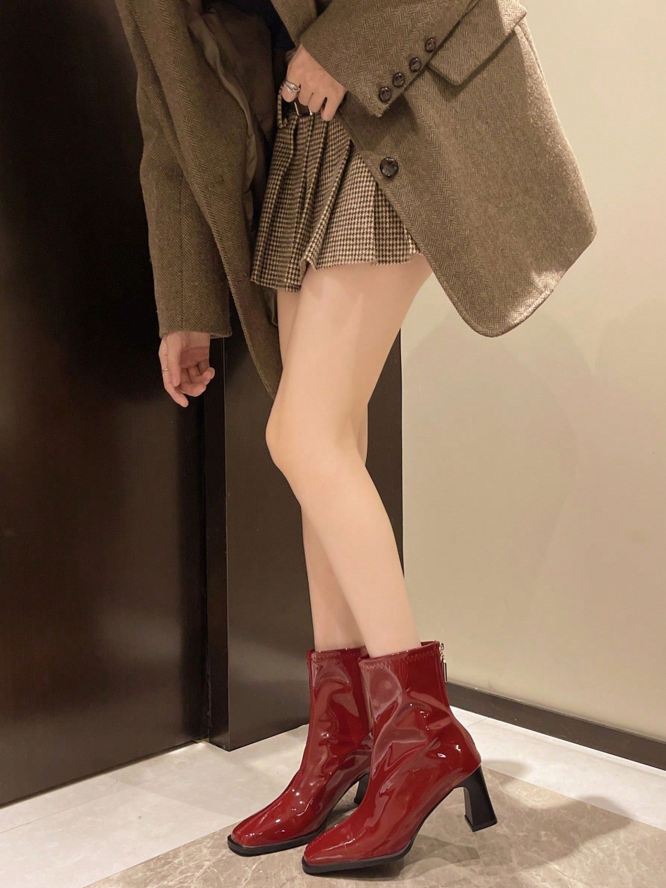 حذاء نسائي للكاحل بلون أحمر خمري، كعب سميك سميك ذو نعل سميك