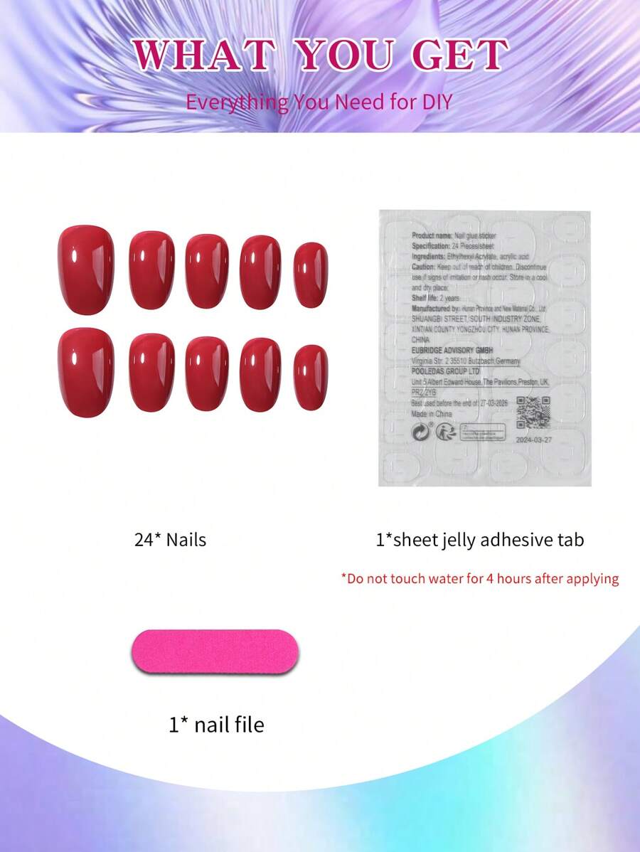 أظافر الأحمر البيضاوي القصيرة