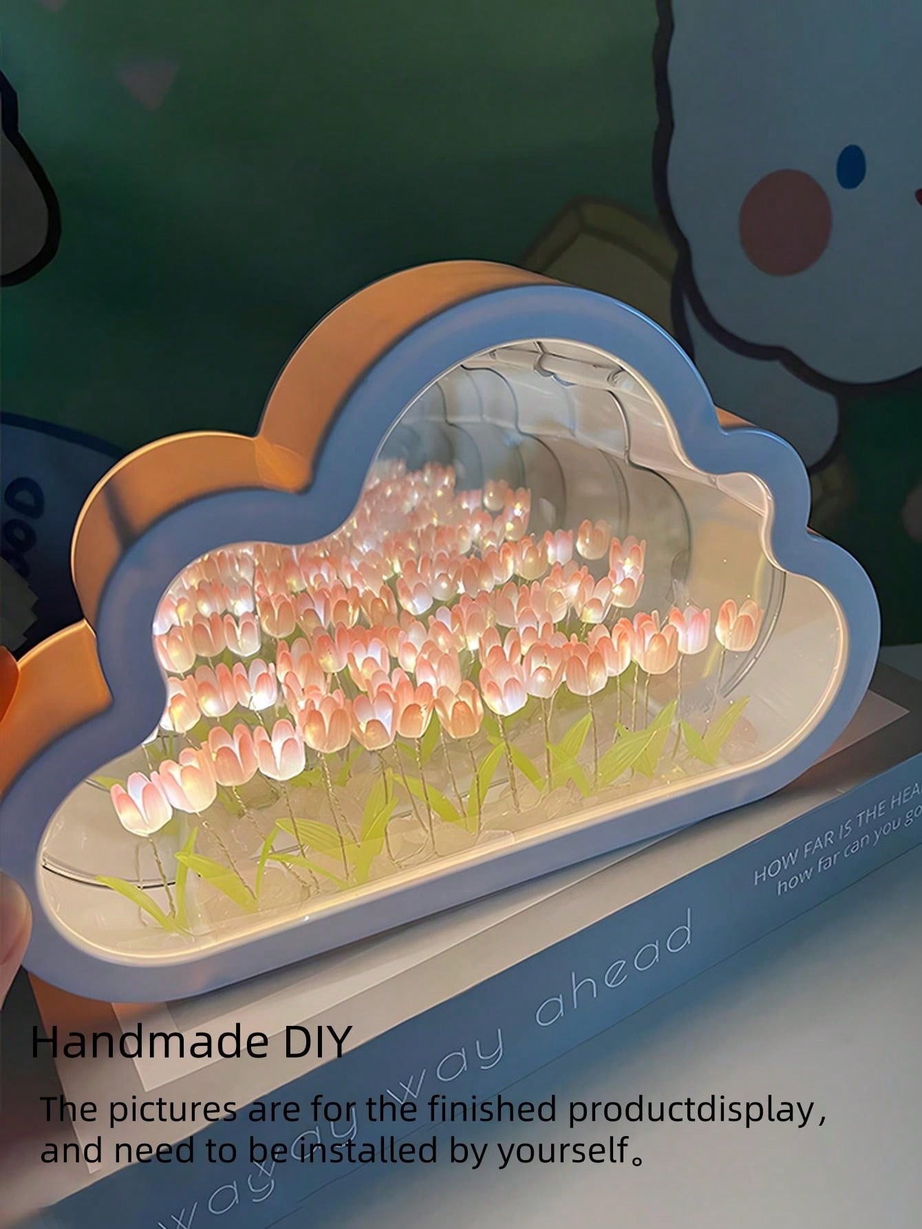 ضوء ليلي بزهرة التوليب مصنوع يدويًا كهدية إبداعية