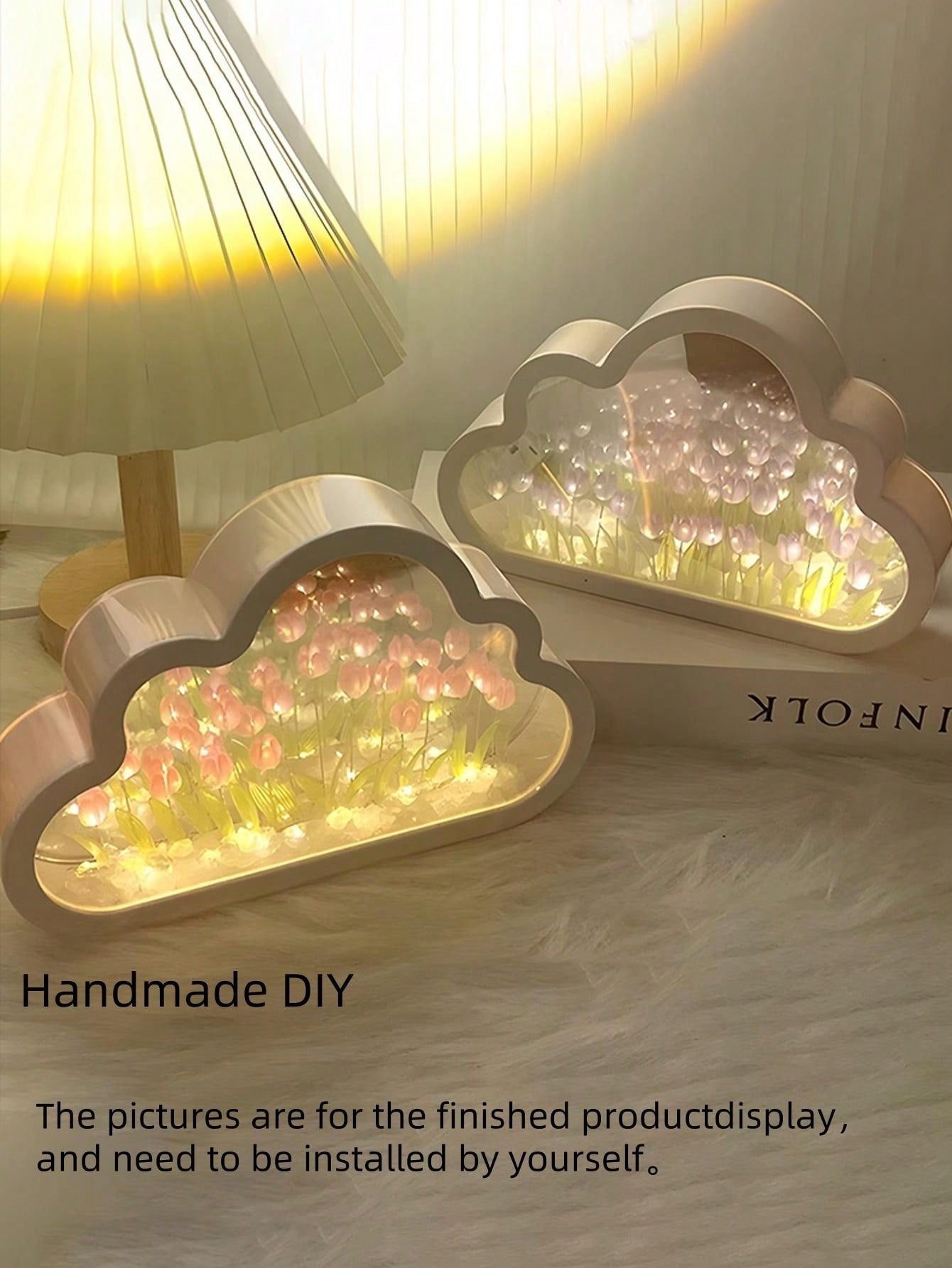 ضوء ليلي بزهرة التوليب مصنوع يدويًا كهدية إبداعية