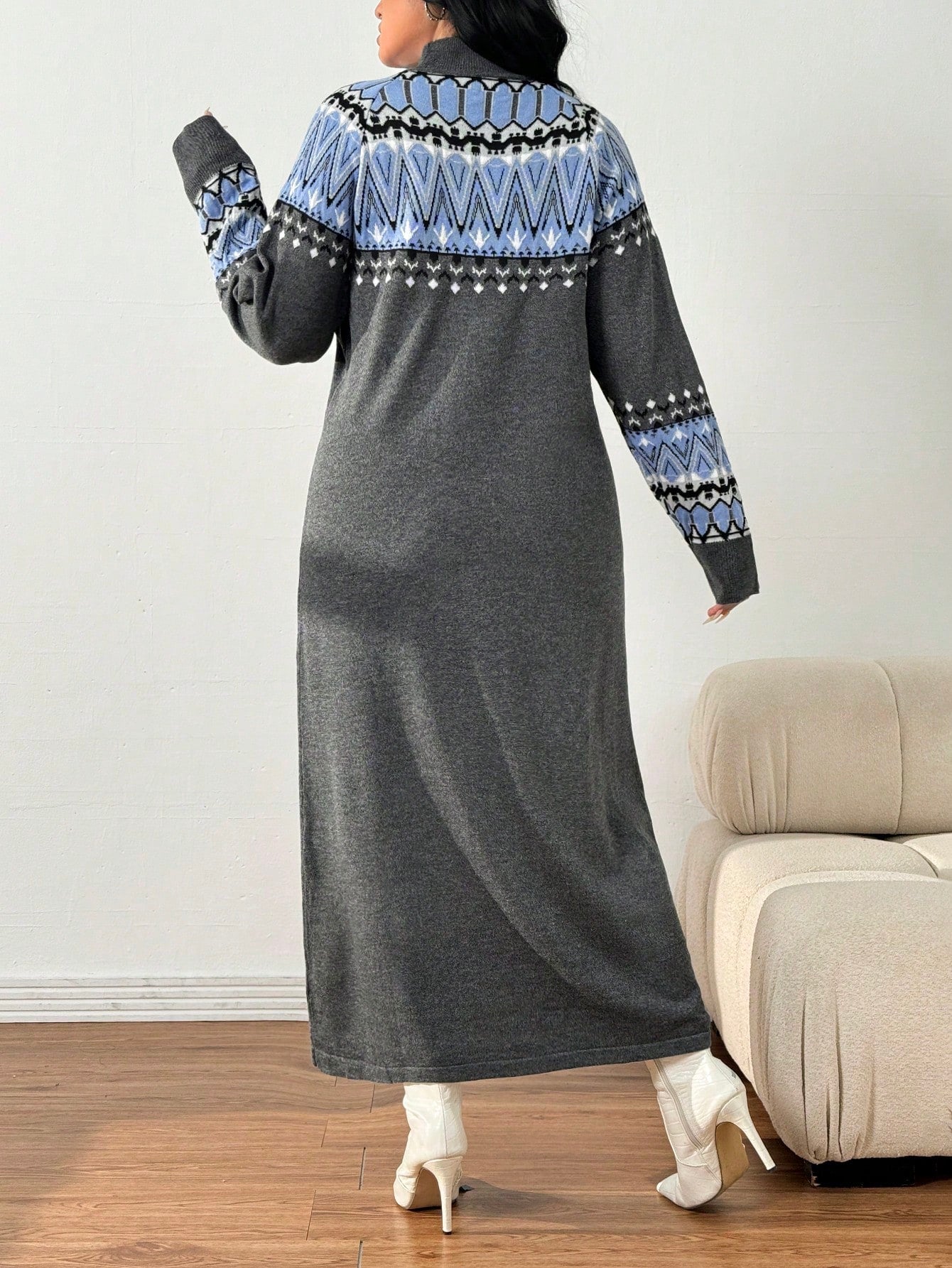 فستان سويتر طويل أكمام طويلة ياقة عالية،