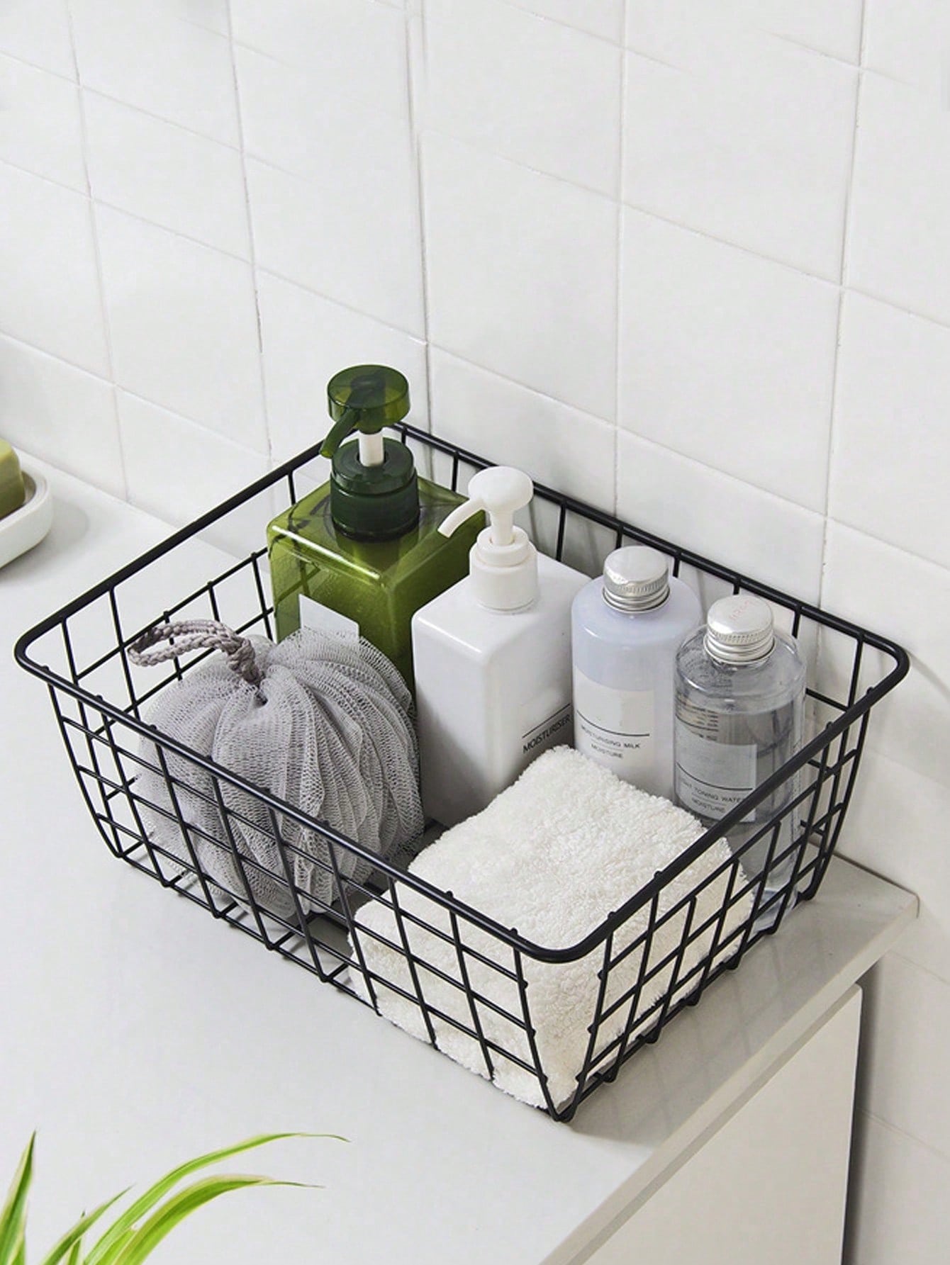 سلة تخزين بسيطة بأسلوب الحديد لتخزين الوجبات الخفيفة في المطبخ