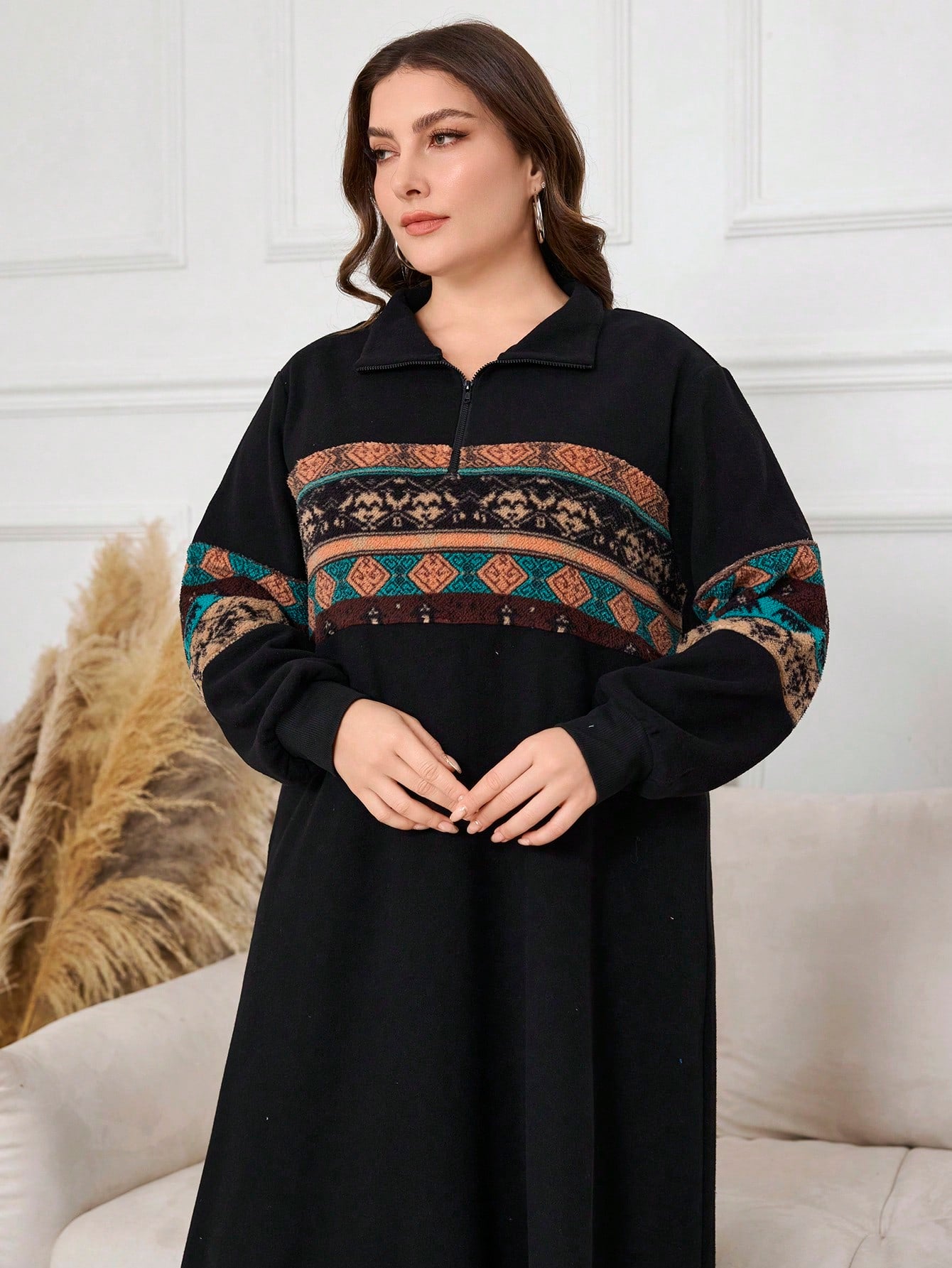 هودي كاجوال طويل بطبعة هندسية مقاس كبير، بأكمام طويلة