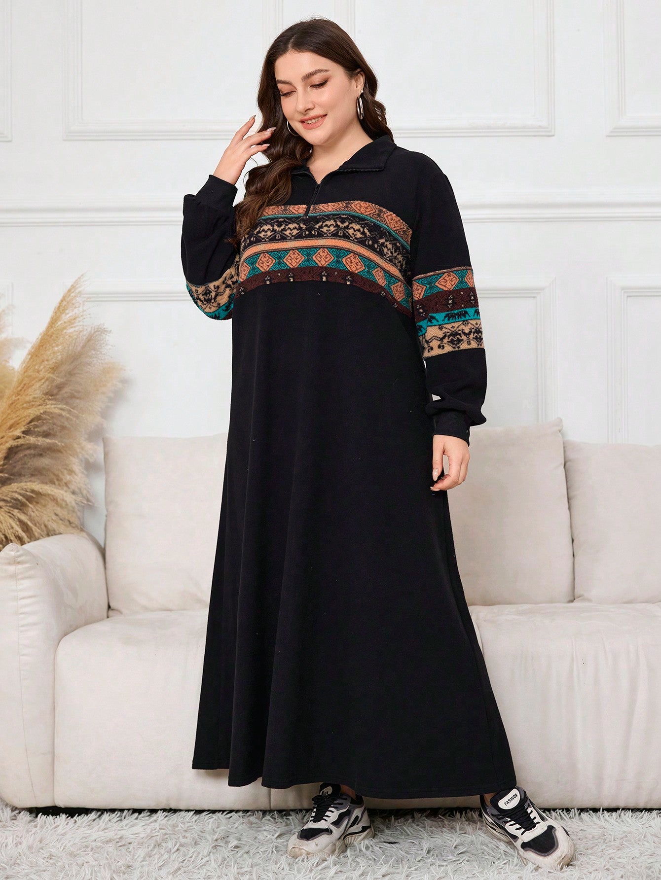 هودي كاجوال طويل بطبعة هندسية مقاس كبير، بأكمام طويلة