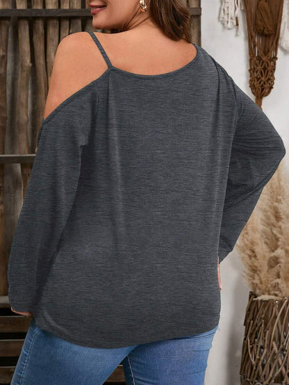 بلوزة نسائية مقاس كبير