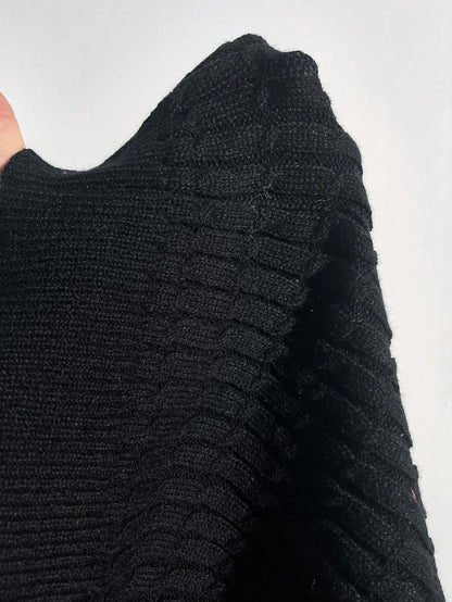 مجموعة كارديجان وتنورة فضفاضة ذات كتف منخفض بلون أحادي