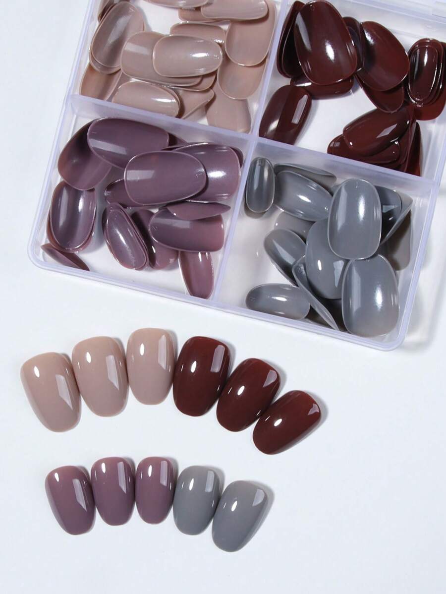 أظافر اصطناعية قصيرة