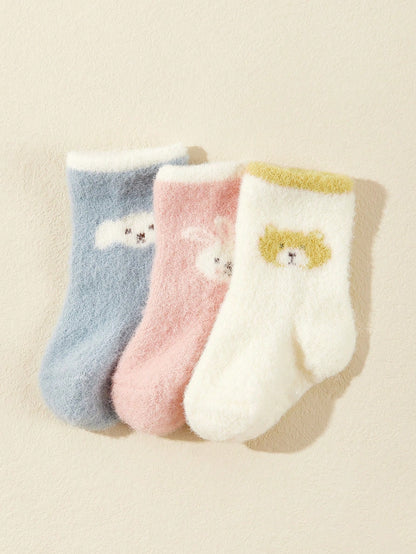ثلاثة أزواج من جوارب الأطفال الصغار الدافئة سميكة