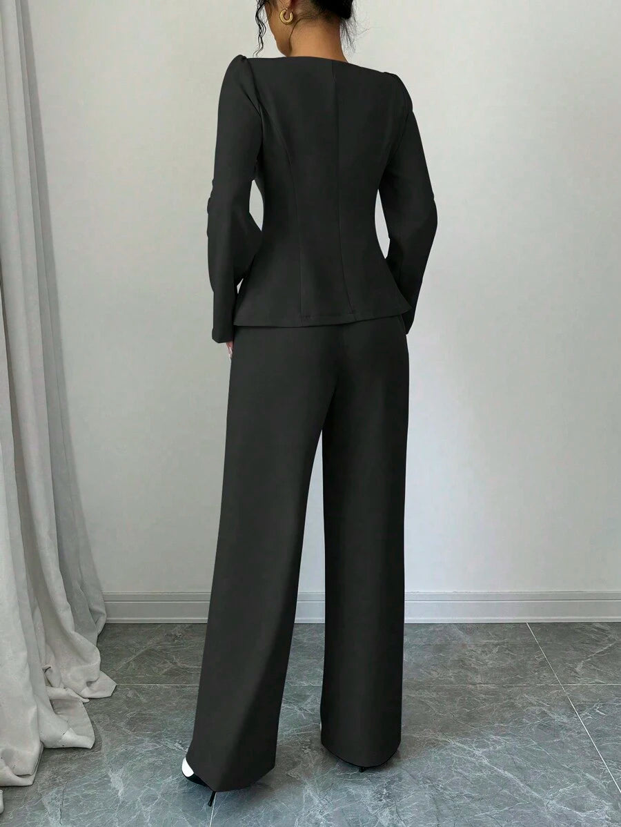 أطقم منسقة نسائية