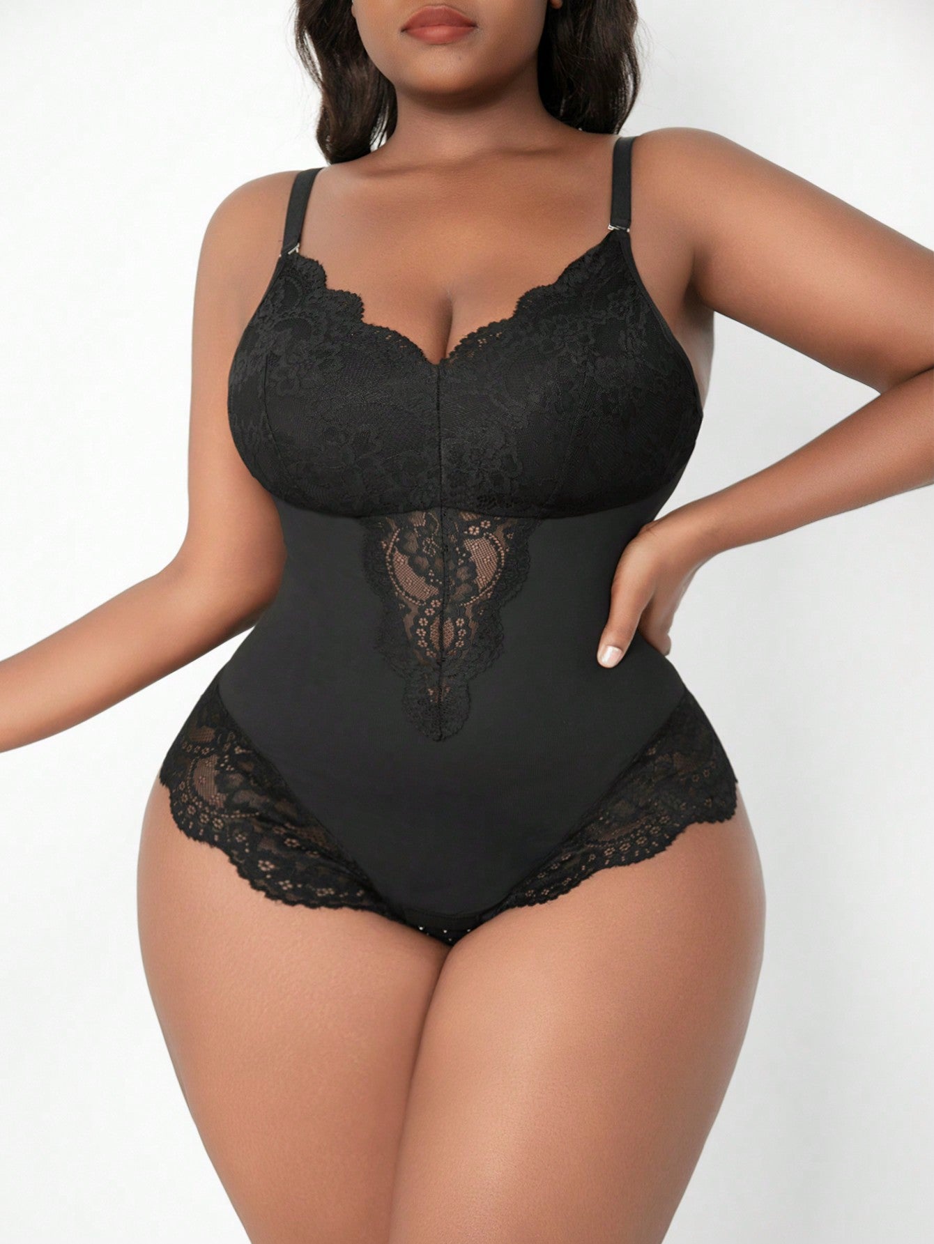 ملابس داخلية & مشد خصر مقاس كبير