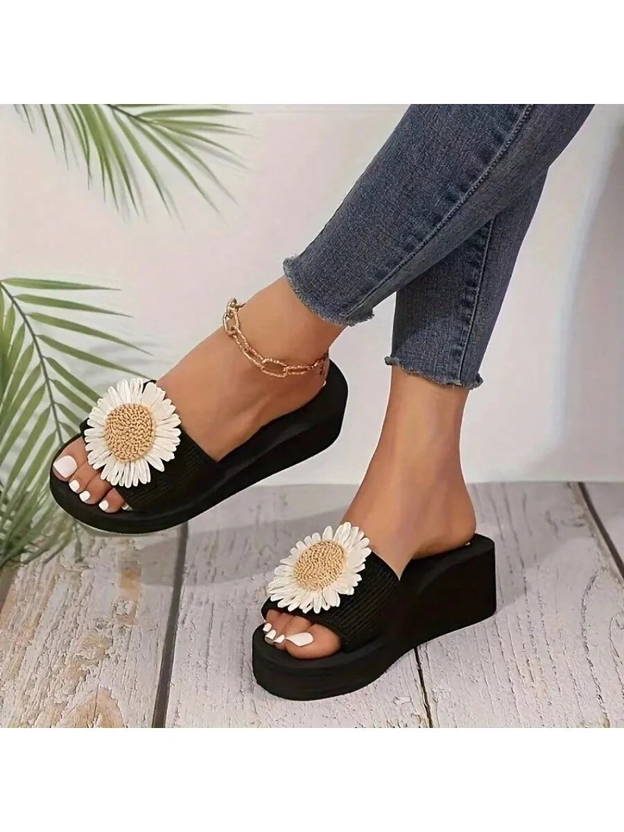 صنادل نسائية