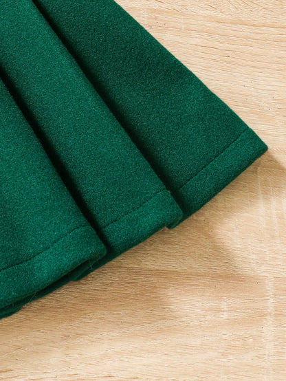 جاكيت بسيط للفتاة بأكمام طويلة وأزرار أمامية ومزين بفيونكة