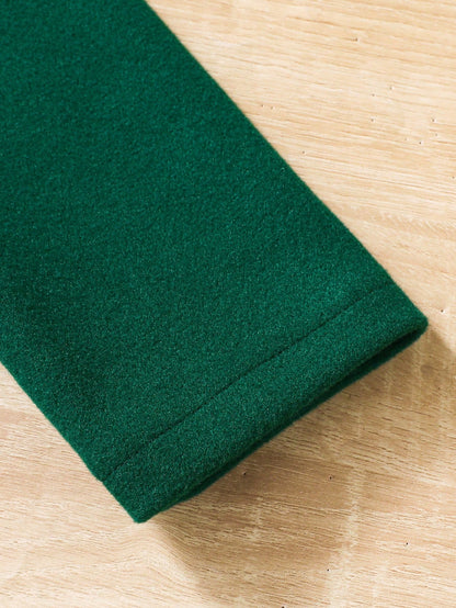 جاكيت بسيط للفتاة بأكمام طويلة وأزرار أمامية ومزين بفيونكة