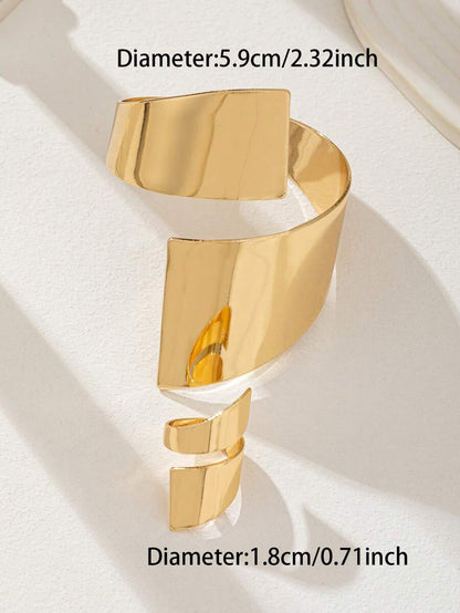 طقم من أساور وخواتم