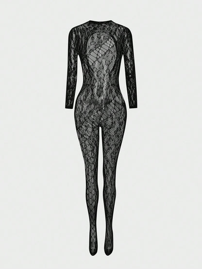 ملابس داخلية وأزياء مثيرة بمقاسات كبيرة