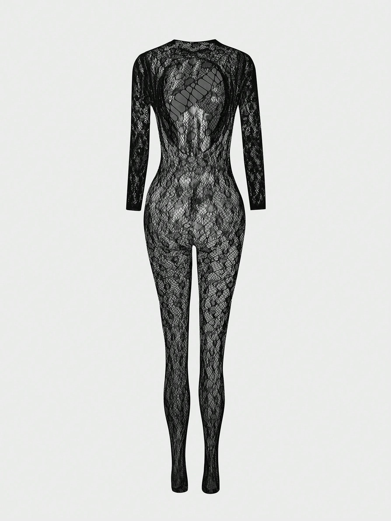 ملابس داخلية وأزياء مثيرة بمقاسات كبيرة