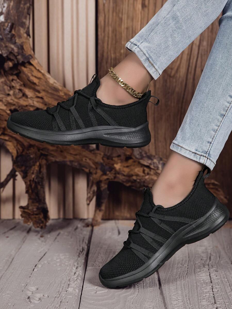 احذية رياضية نسائية