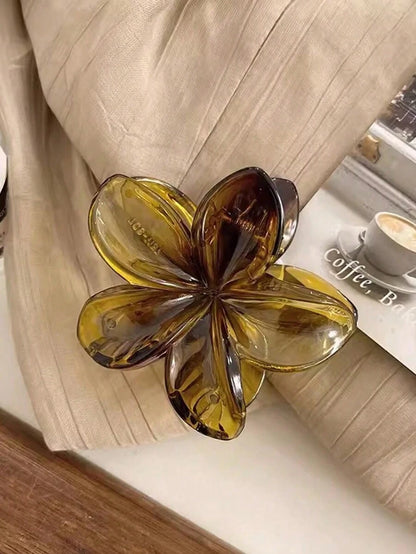 مخلب تصفيفة شعر للنساء بتصميم وردة ولؤلؤة