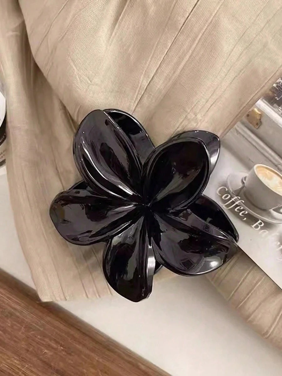 مخلب تصفيفة شعر للنساء بتصميم وردة ولؤلؤة