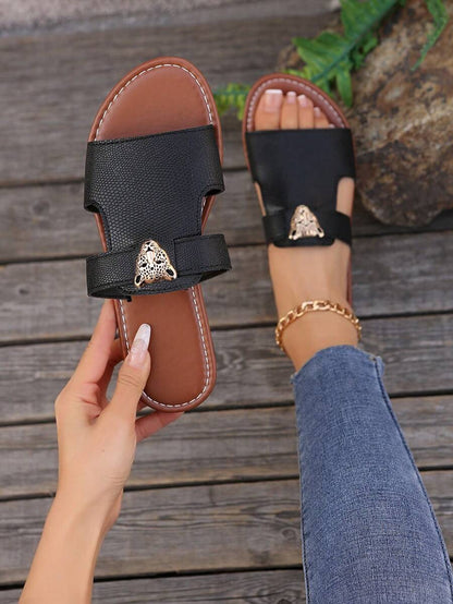 نعال منزلية مسطحة للنساء مزخرفة بنمط حيوان