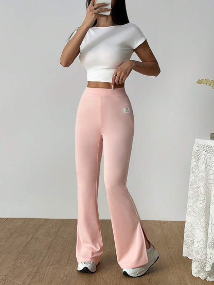 سراويل مفصلة وردية مصنوعة من صوف للنساء