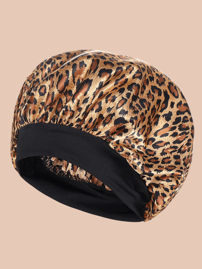 قطعة قبعة الخصلات الملونة الضيقة, ملابس يومية بسيطة