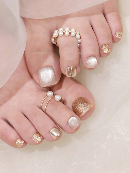 أظافر صناعية مربعة