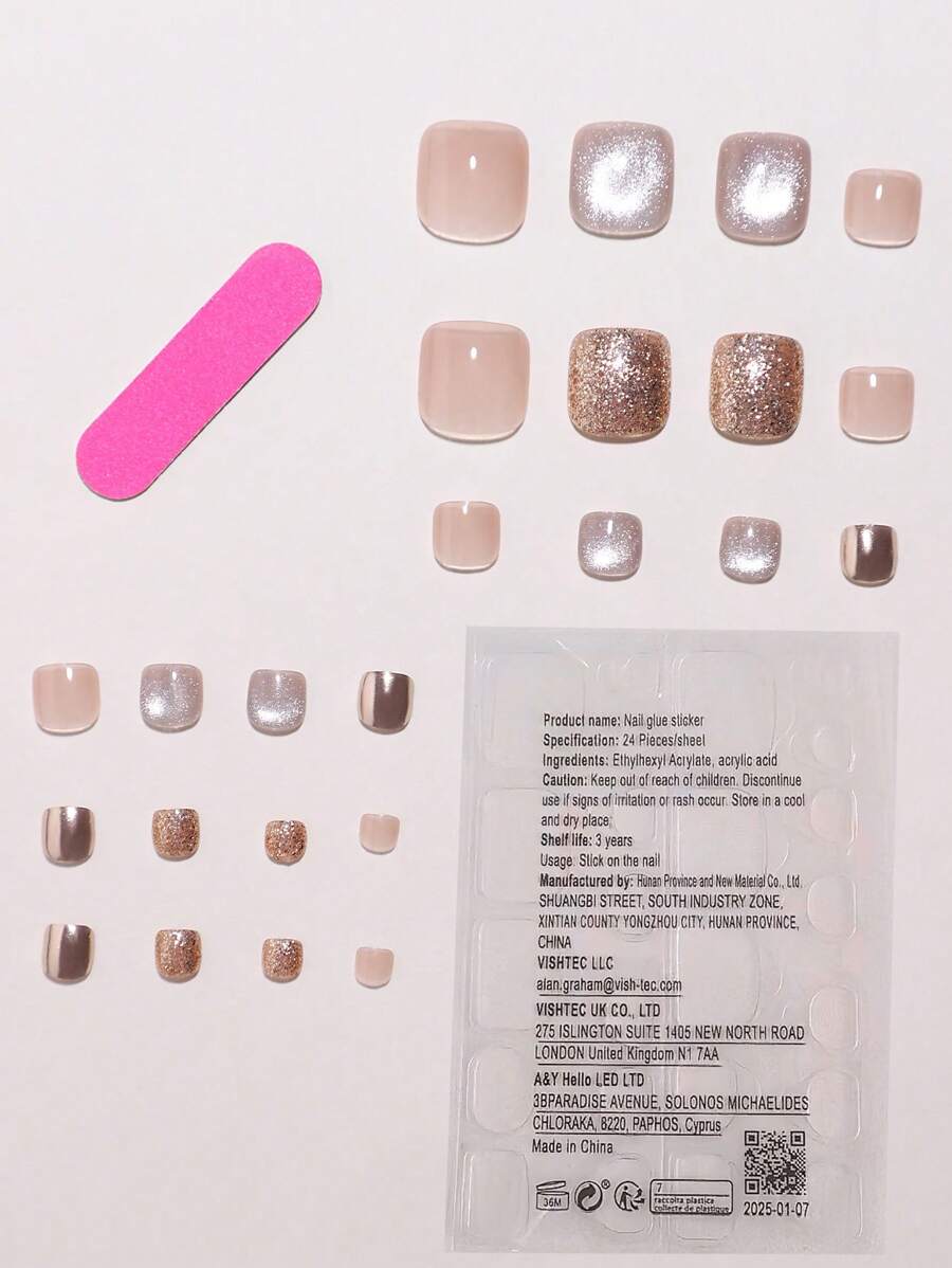 أظافر صناعية مربعة