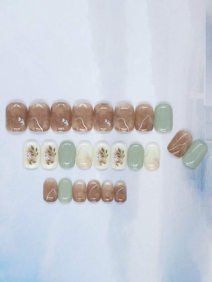 أظافرنسائي