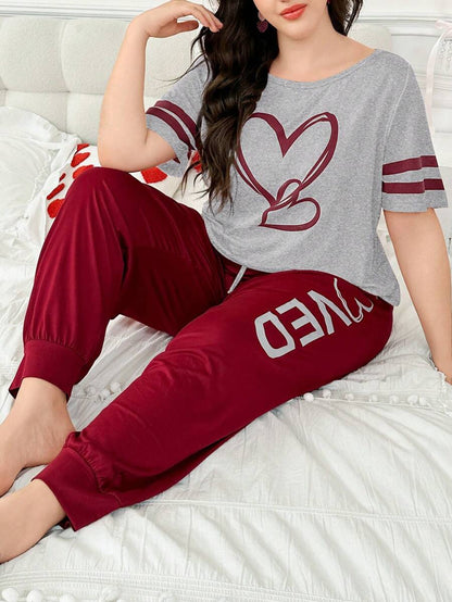 طقم بيجامة مقاسات كبيرة