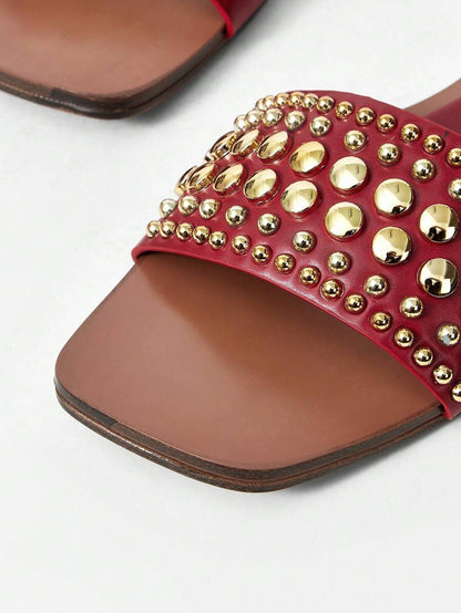 صنادل شقة مفتوحة الأصبع ذات لون متباين للنساء