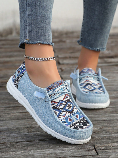 حذاء نسائي مسطح