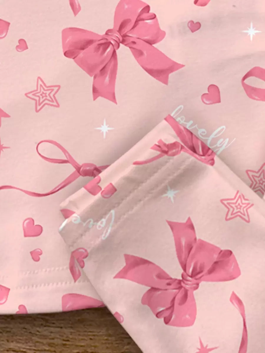 بنطلون و قميص قصير الأكمام