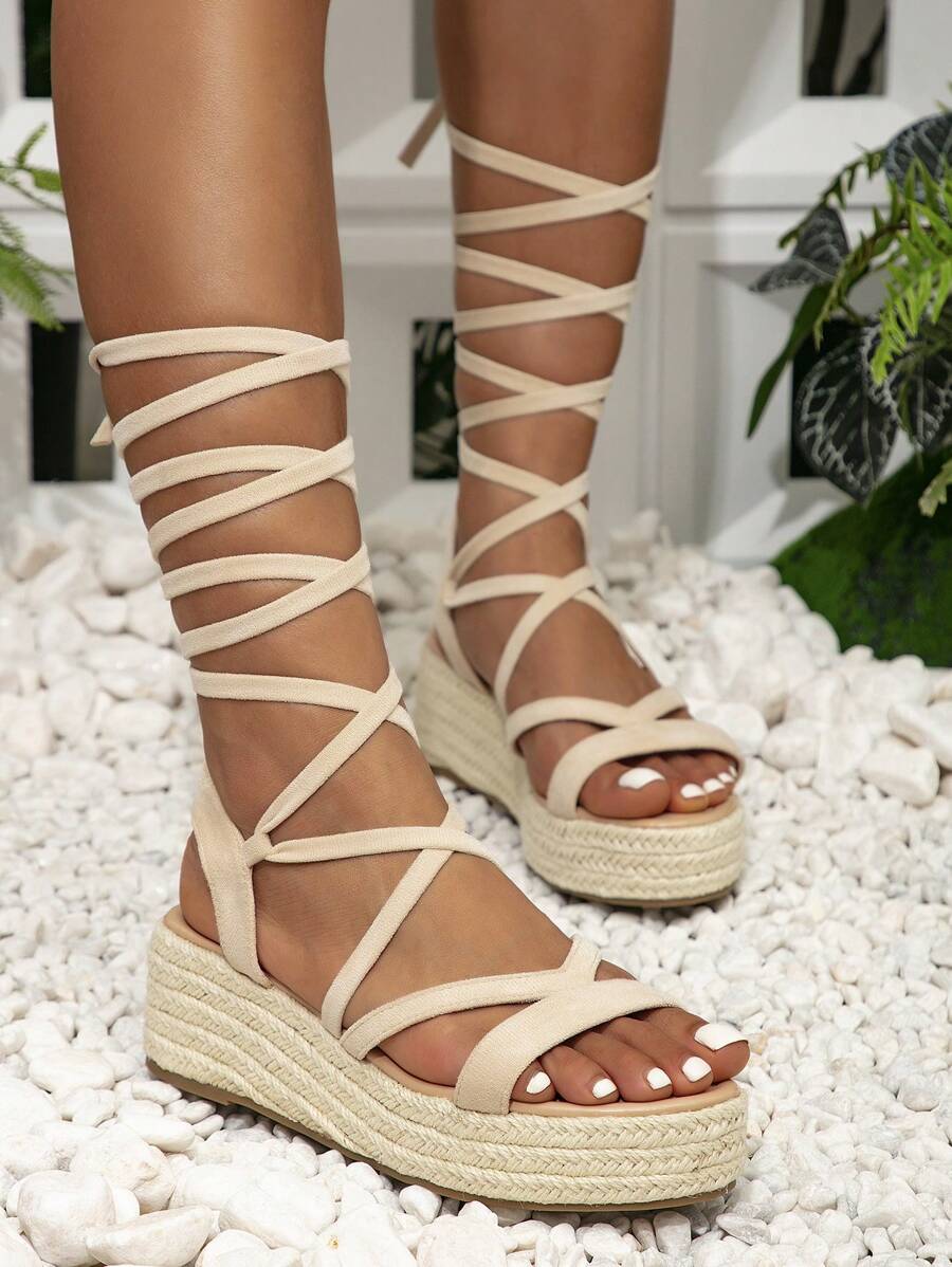 صنادل نسائية