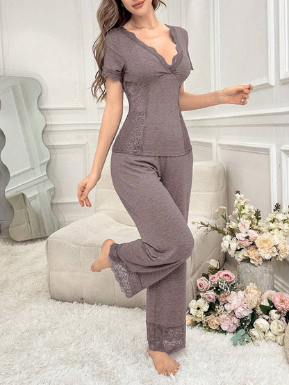 مجموعة بيجاما نسائية