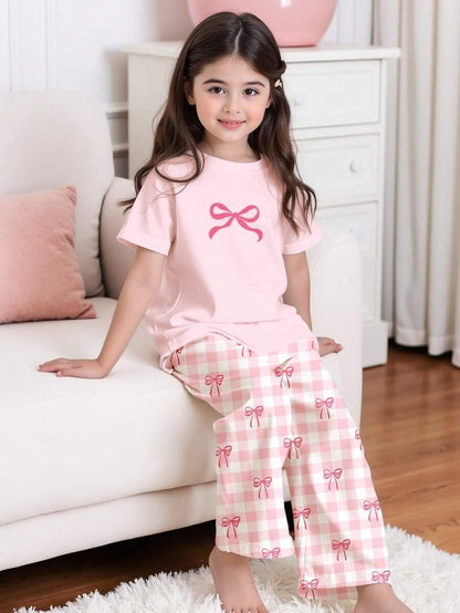 طقم بناتي منسق