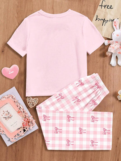 طقم بناتي منسق