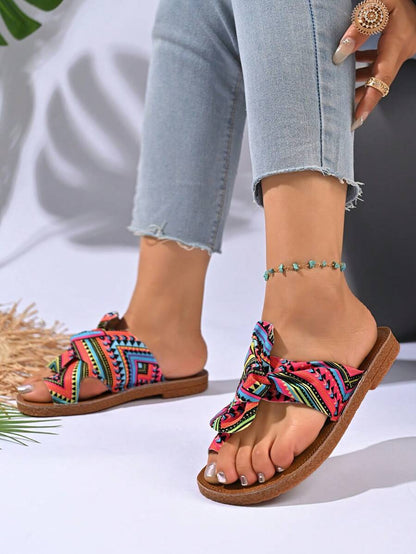 نعال مسطحة ذات فراشة ملونة للنساء ، صنادل شاطئ
